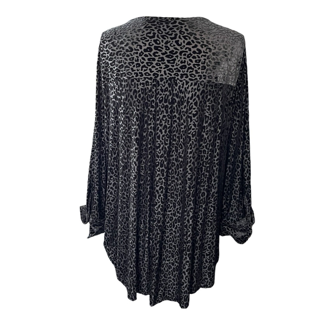 The Limited Womens Sz 2X Velvet Burnout Blouse Leopard Print Top Boho Chic - Picture 4 of 11
